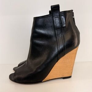 Pre Owned CHANEL Black Leather Peep-Toe Wedges